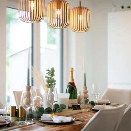 Fairmieten: Exklusive I Terrasse I Parkplatz Apartment