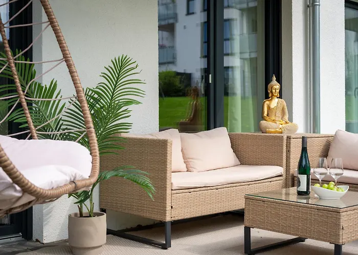 Fairmieten: Exklusive I Terrasse I Parkplatz * Bielefeld