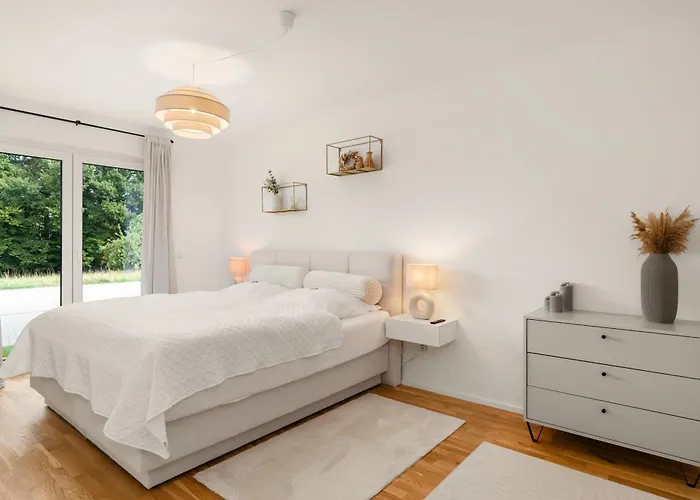 Fairmieten: Exklusive I Terrasse I Parkplatz Apartment *