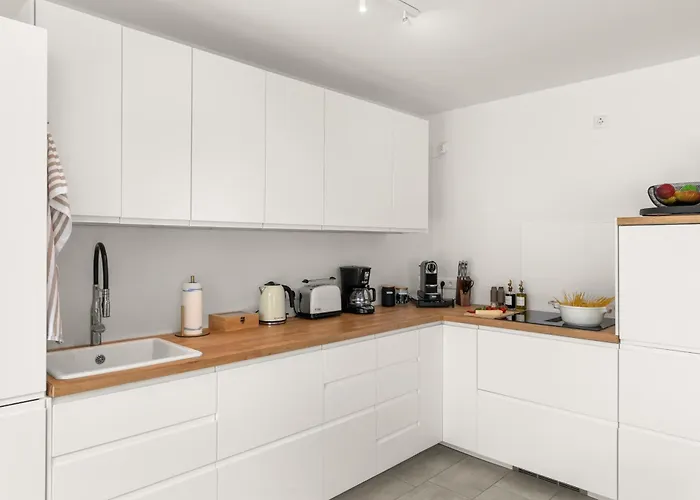 Fairmieten: Exklusive I Terrasse I Parkplatz Bielefeld